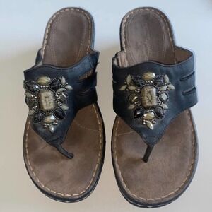 NatureSoul Naturalizer Black Jeweled Sandals